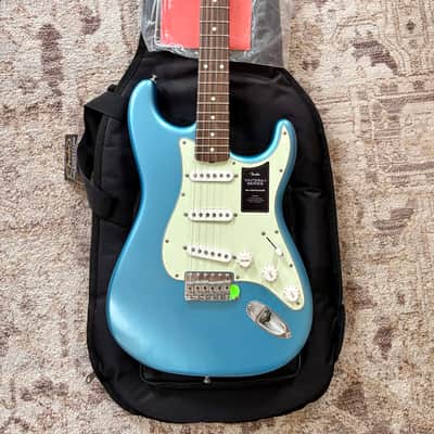 Fender Vintera II Road Worn '60s Stratocaster 2024 - 2026 - Lake Placid Blue image 1