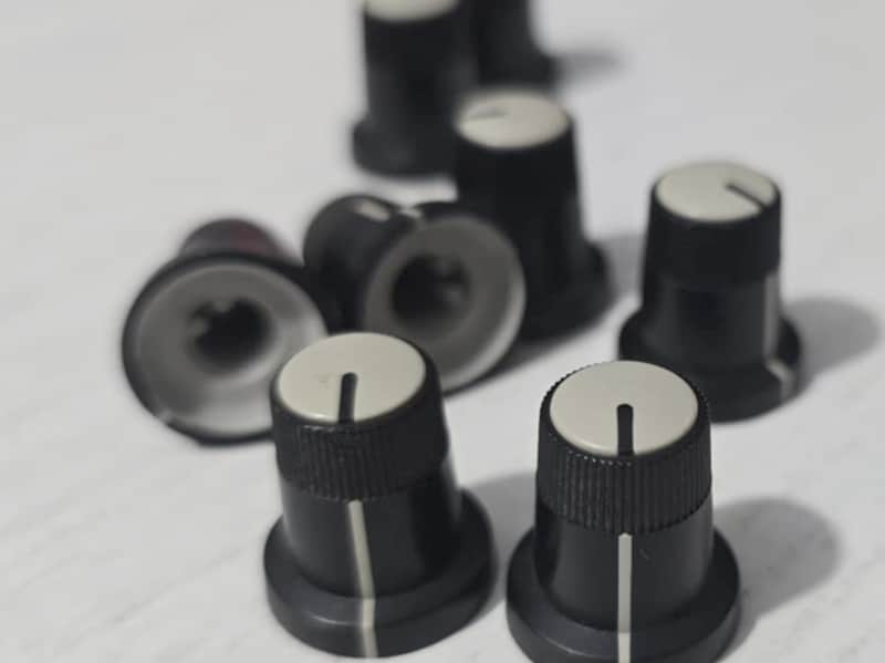 3 plastic knobs for JP-8000 jp8080 49-Key Synthesizer image 1