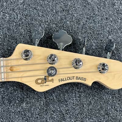 G&L Tribute Series Fallout Bass Candy Apple Red image 7