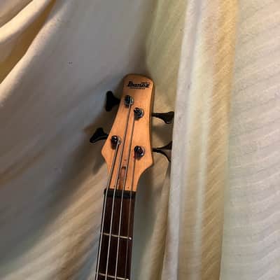 Ibanez  grr 190 bass guitar with dimarzio pickups black image 5