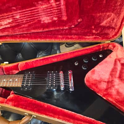 Gibson '80s Flying V Ebony MINT ( ON SALE IT WON'T LAST image 2