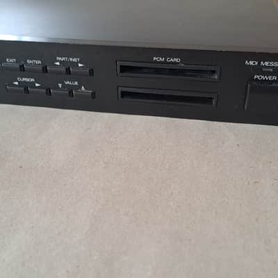 Roland U-220 Rack Synthesizer Module, new blue display image 5
