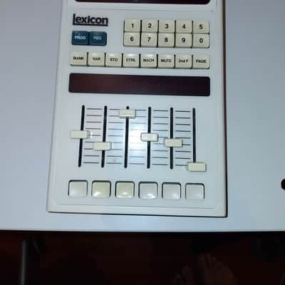 Lexicon 480L Digital Effects System with LARC Remote and Classic Cart image 15