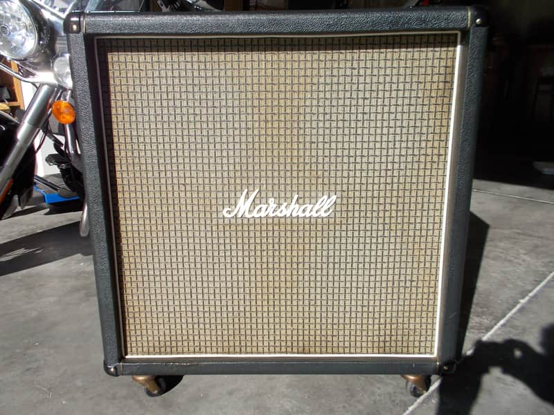 Marshall 1960 B cab 4 x 12 100 watt speaker cabinet Celestion G12M-25 1973 Black image 1
