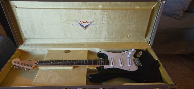 Rare 1990 US Fender Squire Stratocaster N9 Series and Custom Shop Hardcase- Read image 1