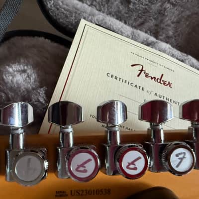 Fender American Ultra Stratocaster Bubble gum limited edition last in EU image 12