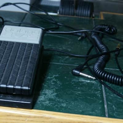 Roland RD-700 - Black image 2