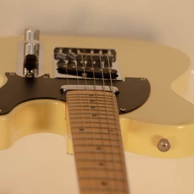 Fender MTL-32 Mini Telecaster MIJ butterscotch image 9