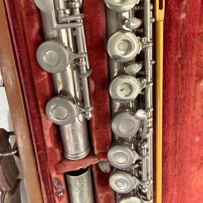 Reynolds The Reynolds Flute Circa late 1940s–early 1950s (serial 34817) - Silver plate image 4