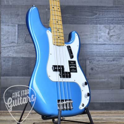Fender Vintera III Late 60s Precision Bass - Lake Placid Blue with Gigbag image 10