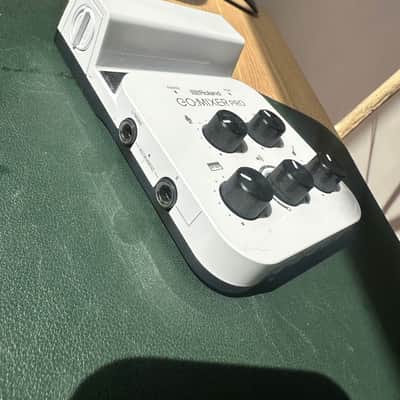 Roland GO:MIXER PRO Smartphone Audio Mixer 2018 - 2020 - White image 2