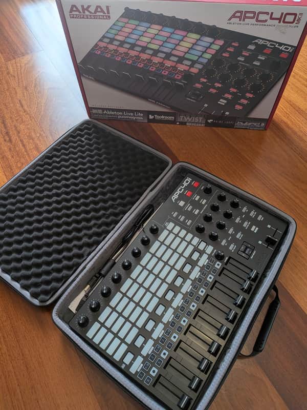 Akai APC 40 MK2 2021 - Nero image 1