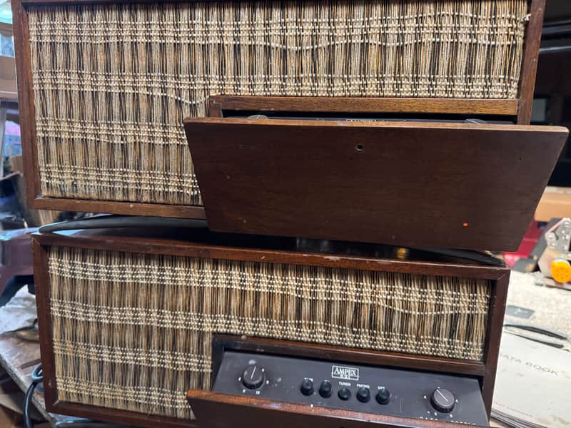 Vintage Pair Ampex Model 621 Stereo with built in Tube Amplifier/Speaker image 1
