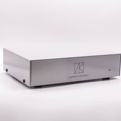 Audiokultura Iskra1 RIAA Phono Preamplifier. Silver Plain. image 4