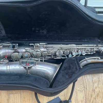 Buescher True Tone alto saxophone from 1927 - silver plated image 2