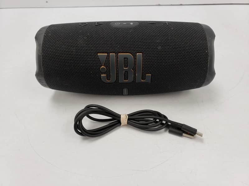 JBL Charge 5 image 1