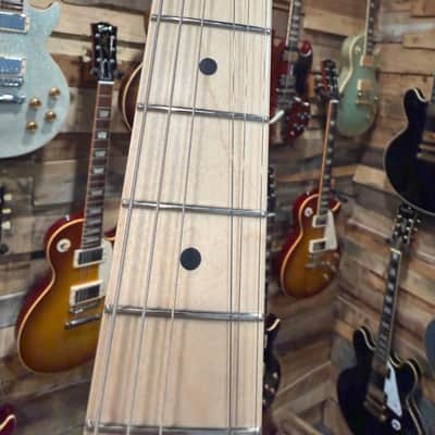 Fender Eric Clapton Artist Series Stratocaster with Vintage Noiseless Pickups 2001 - Present - Olympic White image 13