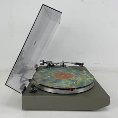 Technics - SL-20 - Belt-Drive Turntable - AT-10 stylus - Inc. Dustcover/Dust-Bug image 8
