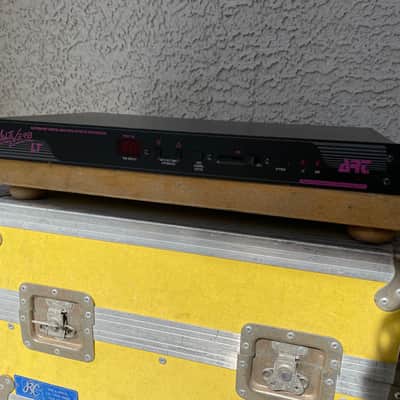 Vintage ART Multiverb LT 16 Bit Digital Multiple Effects Processor image 1