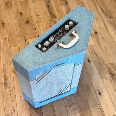 Watkins Dominator V front Tremolo c. 1961-1962 image 4