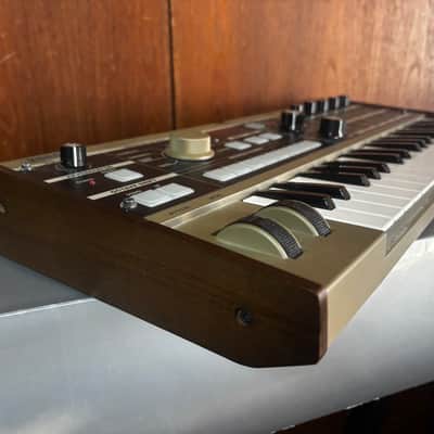 Korg Microkorg Synthesizer/Vocoder w/ box image 6