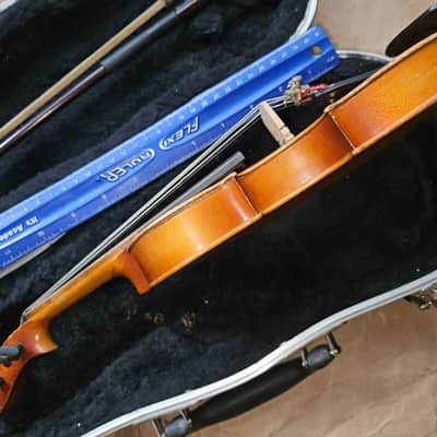 Suzuki 220 size 1/10 violin, Japan 1979 with case & bow, Very Good Cond image 7