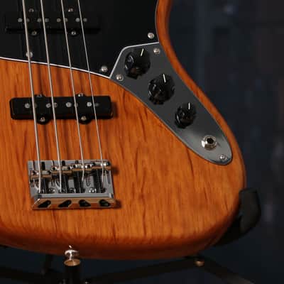 Fender American Professional II Jazz Bass, Maple Fingerboard, Roasted Pine image 5