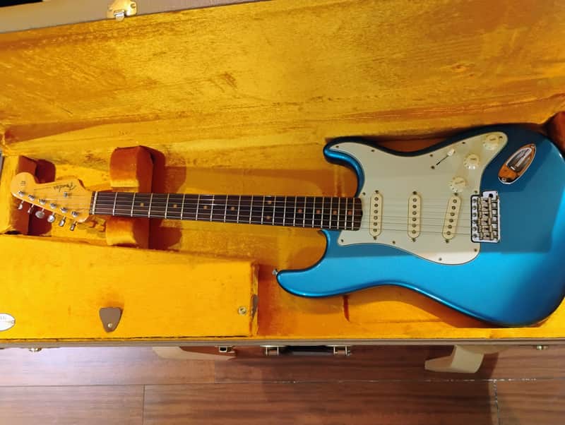 Fender Dave’s Guitar Shop Limited Edition American 1962 Reissue Stratocaster – Lake Placid Blue