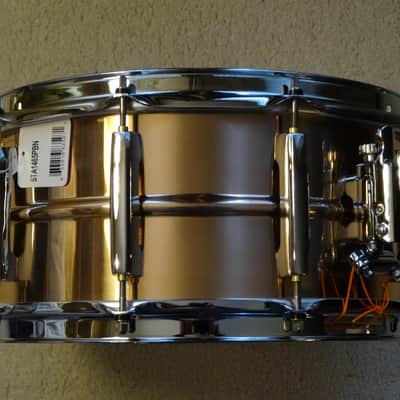 Pearl 6.5x14 Sensitone Phosphor Bronze snare drum image 4