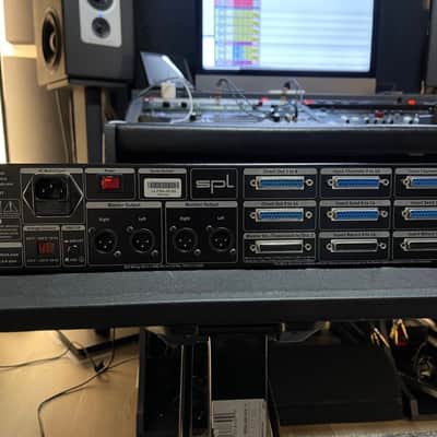 SPL 2384 MixDream 16-Channel Analog Summing Mixer image 5