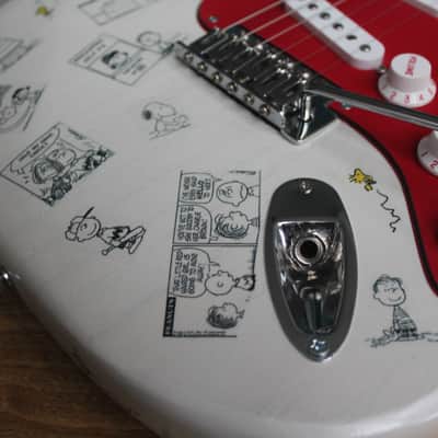 Peanuts Partscaster - Custom Build Stratocaster. With brand new gig bag image 4