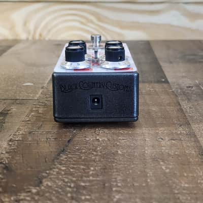 Laney Black Country Customs Monolith Distortion – W/Box image 4