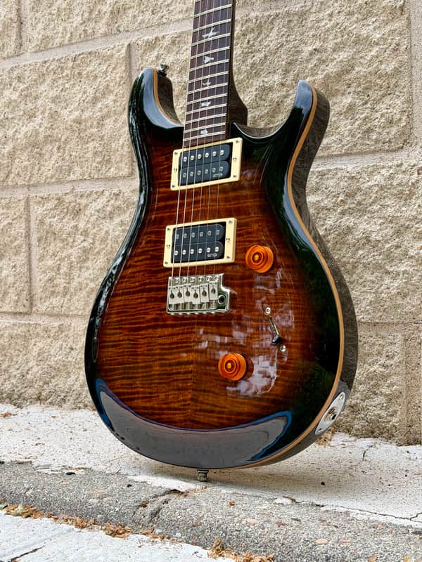 PRS SE Custom 24 Black Gold Burst w/EMG Retroactives