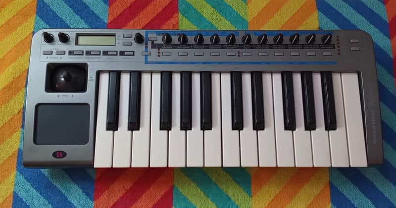 Novation XioSynth 25 10-Voice Synthesizer | Reverb