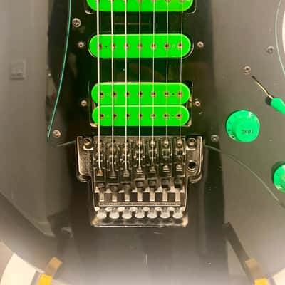 Ibanez UV7-BK Steve Vai Signature Universe 1990 - 1996 - Black image 3