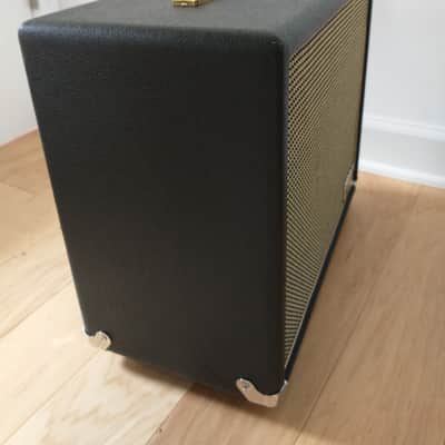 Mojotone British Lite 1x10 Guitar Cab with Mojotone Anthem Speaker image 4