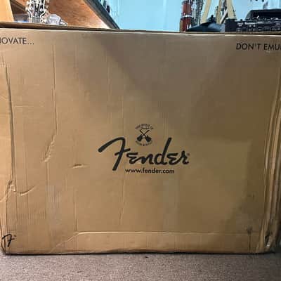 Fender 2x12 Super Sonic Speaker Cabinet with Box - Local Pickup Only image 7