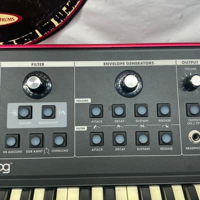 Moog Little Phatty Monophonic Analog Synth 2000s image 3