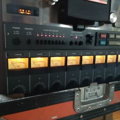 Teac 80-8 with Road Case image 2