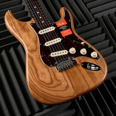 Fender Limited Edition American Professional Stratocaster with Solid Rosewood Neck 2020 - Roasted Ash image 4