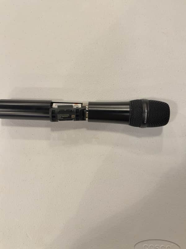 Sennheiser EW-D 835-S Wireless Handheld Mic System Q1-6 image 1