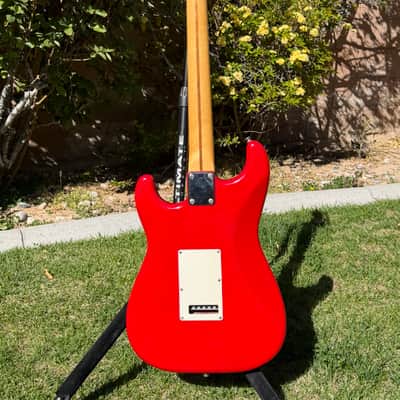 Vintage 1987 E series Fender Squier MIJ Standard Stratocaster with System I Tremolo in Red image 2