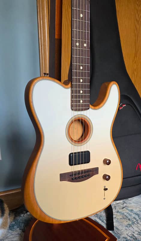 Fender Finneas Artist Series Acoustasonic Telecaster