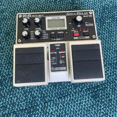 Boss DD-20 Giga Delay | Reverb