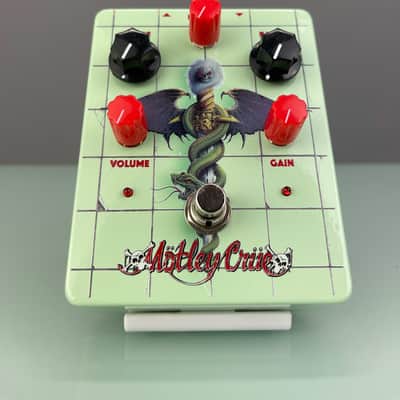 MOTLEY CRUE SOLD OUT Dr. Feelgood 30th Anniversary Guitar Distortion Effects Pedal  RARE Mick Mars 2019 - Sea Foam Green image 5