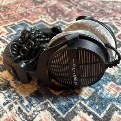 Beyerdynamic DT990 Pro Open-Back Studio-Monitoring Headphones! image 2
