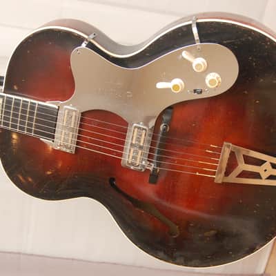 Anton Pilar – 1939 pre-war Extremly Rare German Vintage MASTER Archtop Jazz Guitar / Gitarre image 2
