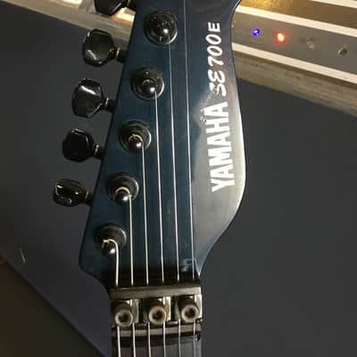 Yamaha  SE 700e  80s  Dark blue image 2