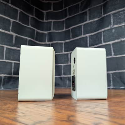Optimus PRO‑X44AV Bookshelf Speakers – Shielded, 2‑Way, High‑Output Home Audio Pair image 4