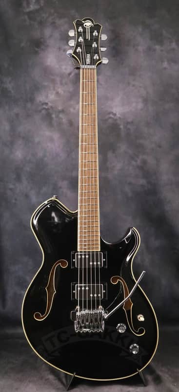 YAMAHA CV820WB Wes borland signature model | Reverb